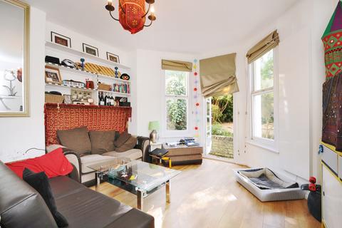 1 bedroom apartment to rent, Sinclair Road West Kensington W14