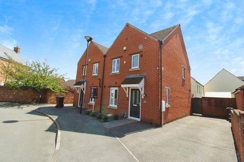 3 bedroom semi-detached house for sale, White Eagle Road, Swindon