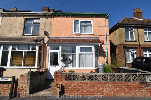 2 bedroom end of terrace house for sale, St Thomas`s Road, Hardway