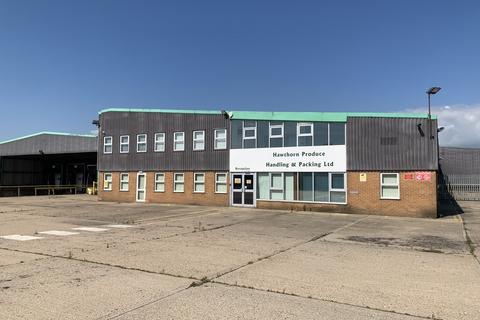 Distribution warehouse to rent, Commercial  Premises, Hawthorn Bank, Spalding, PE11 1JJ