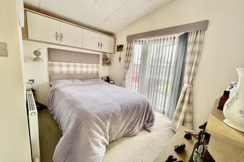 2 bedroom mobile home for sale, Heron Orchard Holiday Park, Holbeach