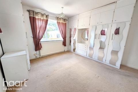 2 bedroom detached house for sale, Vaughan Avenue, Bottesford