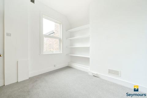 18 Artillery Road, Guildford, GU1 4NW