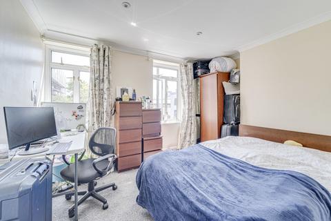 2 bedroom flat to rent, Essex Road, Islington, London