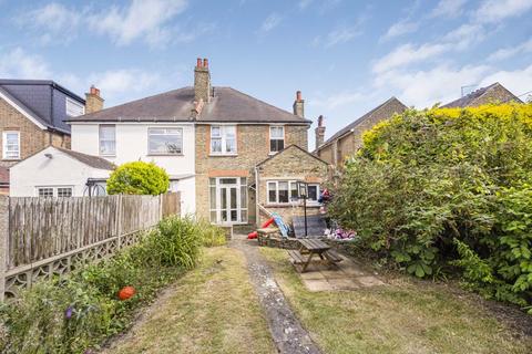 25 Longlands Road, Sidcup, DA15 7LU