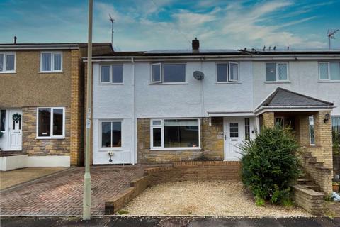 4 bedroom semi-detached house for sale, 4 St. Annes Drive, Llantwit Fardre, CF38 2PD