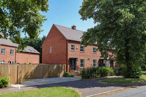 3 bedroom end of terrace house for sale, Bonehill Road, Tamworth