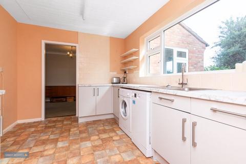 22 Beech Hill, Wellington, TA21 8ES