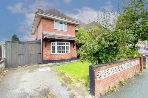 4 bedroom semi-detached house for sale, St. Annes Road, Wolverhampton