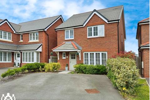 4 bedroom detached house for sale, Parc Tyddyn Bach, Holyhead