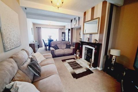 3 bedroom semi-detached house for sale, Benwell Grange Avenue, Newcastle Upon Tyne