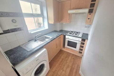 1 bedroom apartment for sale, Aaron Court, Wood End Road, Erdington, Birmingham B24 8AD