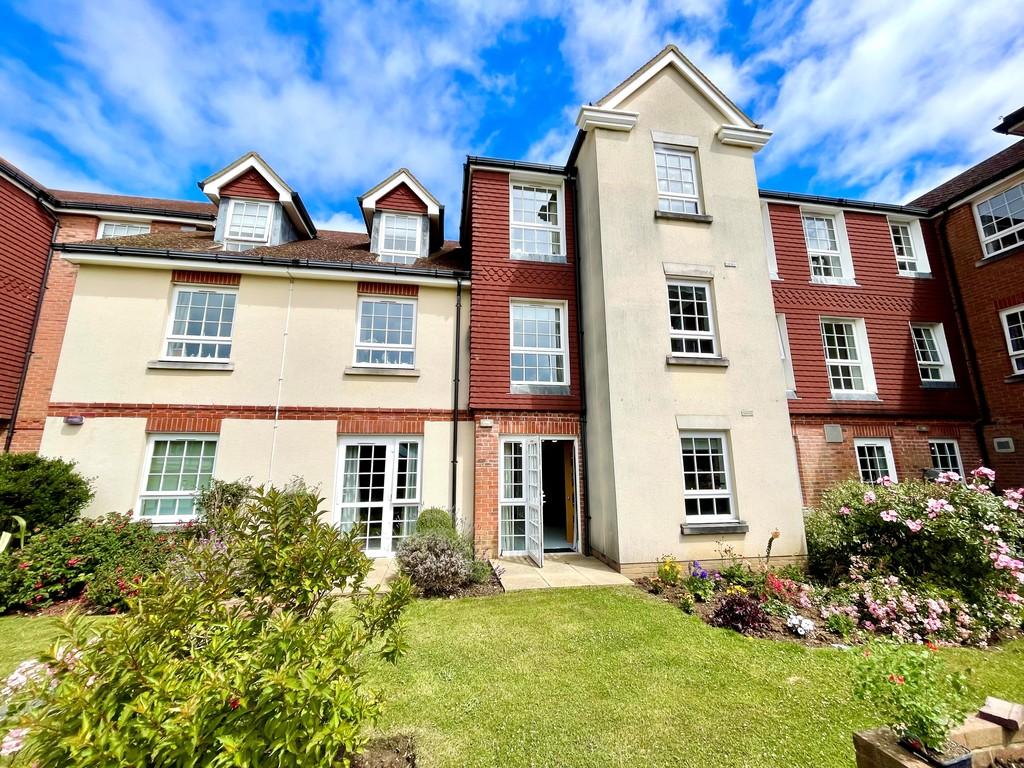 1 Claridge House Front Main