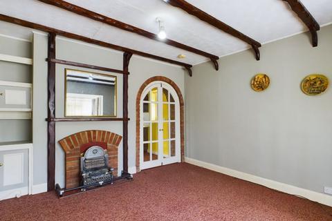 3 bedroom detached house for sale, The White House, 44 Halton Fenside, Halton Holegate, Spilsby