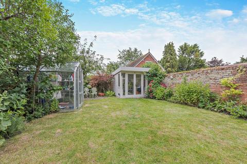 3 bedroom detached house for sale, Horsham Road, Shalford, Guildford, Surrey