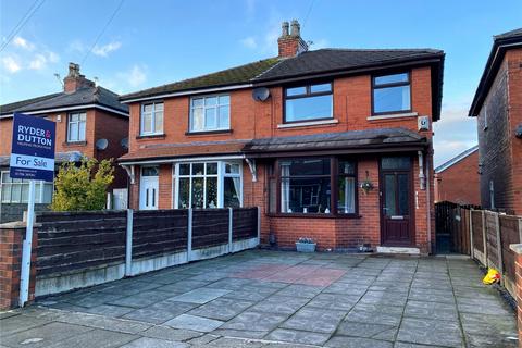 3 bedroom semi-detached house for sale, Sycamore Avenue, Heywood, Greater Manchester, OL10