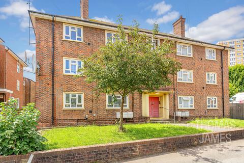 2 bedroom flat for sale, Winkfield Road, London, N22