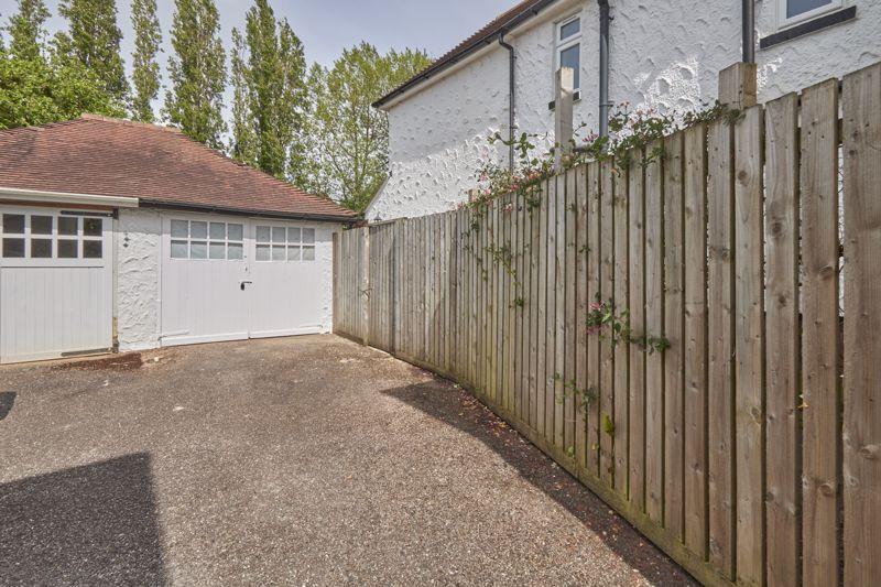 Driveway &amp; Garage