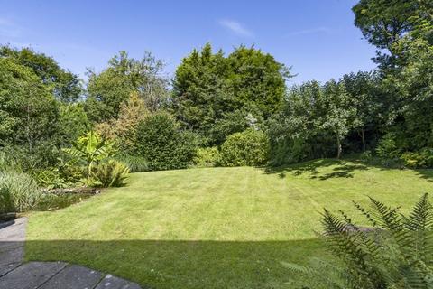 5 bedroom detached house for sale, Old School Lane, Uckfield