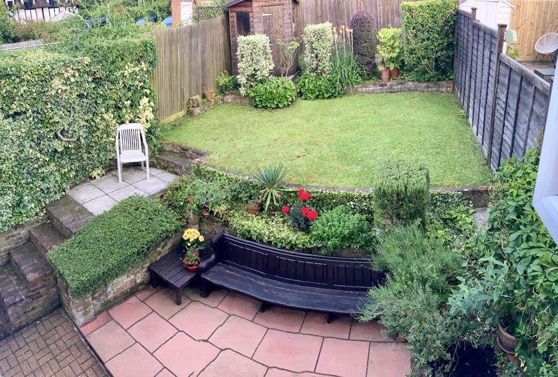 Photo 11