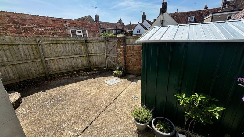 Courtyard Garden