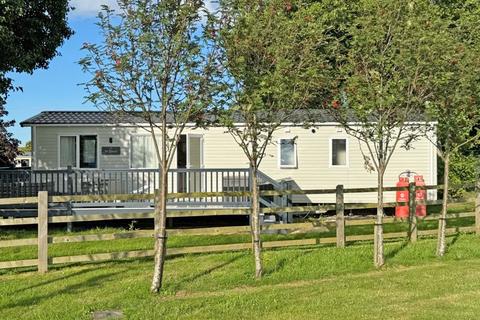 3 bedroom park home for sale, Doniford Bay, Watchet