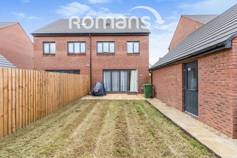 4 bedroom semi-detached house to rent, Mustoe Road, Frenchay