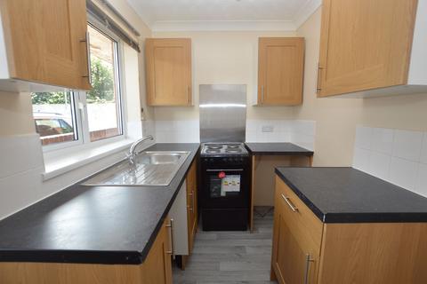 1 bedroom maisonette to rent, South Street, Colchester, Essex, CO2