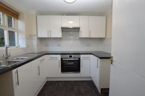 2 bedroom semi-detached house to rent, Haddon Park, Colchester. CO1