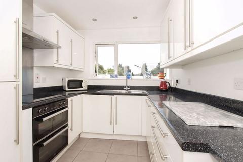 2 bedroom maisonette for sale, Chiltern Way, Tring