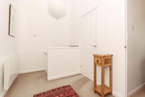 4 Chiltern Way, Tring, HP23 5JY