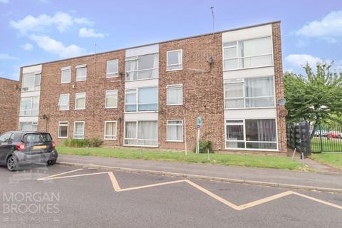 3 bedroom apartment for sale, May Avenue, Canvey Island