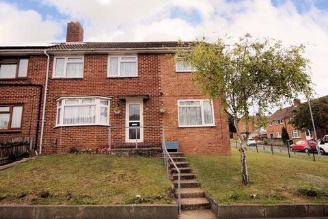 4 bedroom end of terrace house for sale, Hillsley Road, Portsmouth PO6