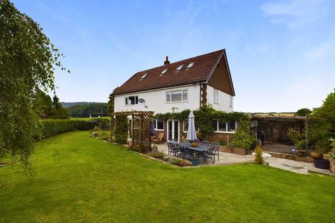 5 bedroom detached house for sale, Spout Lane, Telford TF6