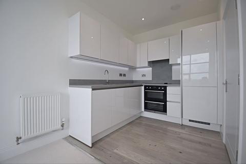1 bedroom apartment to rent, 21 Fullbrook Drive, Basingstoke RG21