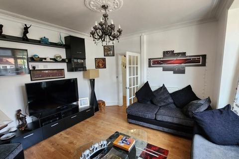 4 bedroom detached house to rent, Norman Road, Sutton