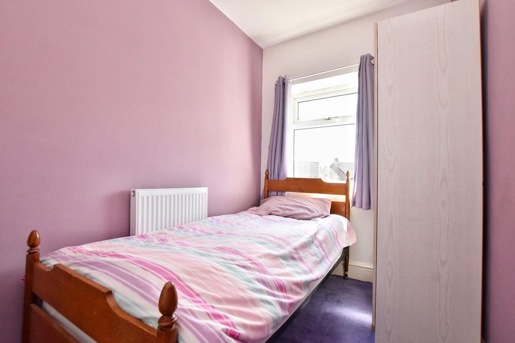 Bedroom2