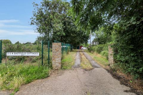 4 bedroom house for sale, Eastfield Cottages, Harlington Village, Hayes