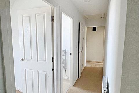 2 bedroom apartment to rent, Chapman Way, Cheltenham GL51