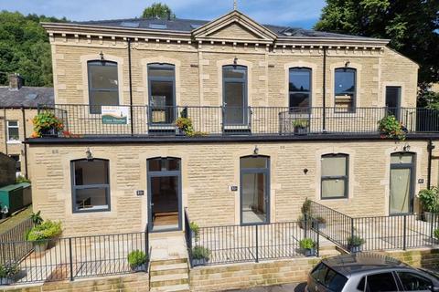 4 bedroom terraced house for sale, Hangingroyd Lane, Hebden Bridge HX7