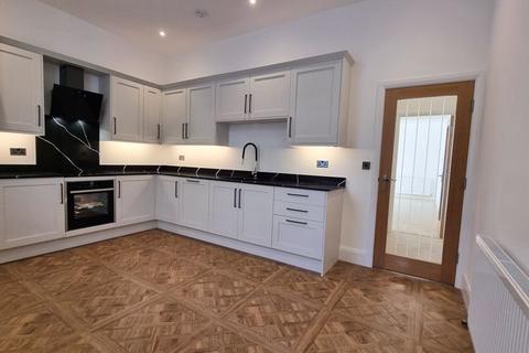 4 bedroom terraced house for sale, Hangingroyd Lane, Hebden Bridge HX7