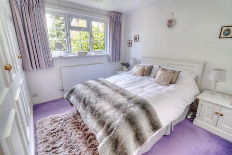 3 bedroom end of terrace house for sale, James Road, High Wycombe HP14