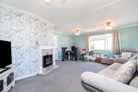 2 bedroom retirement property for sale, Willow Road, Bedford MK45