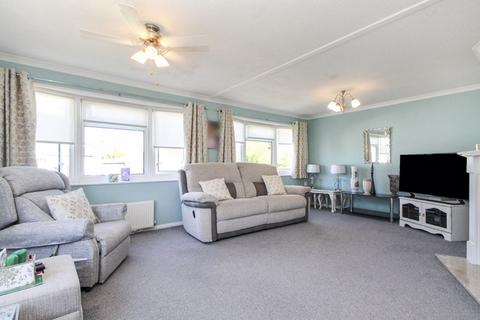 2 bedroom retirement property for sale, Willow Road, Bedford MK45