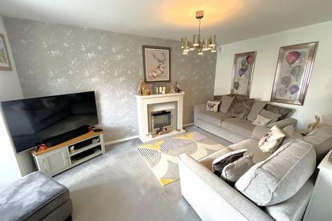 4 bedroom house for sale, Aynsley Drive, Cradley Heath B64