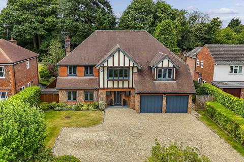 5 bedroom detached house for sale, Gregories Road, Beaconsfield, Buckinghamshire