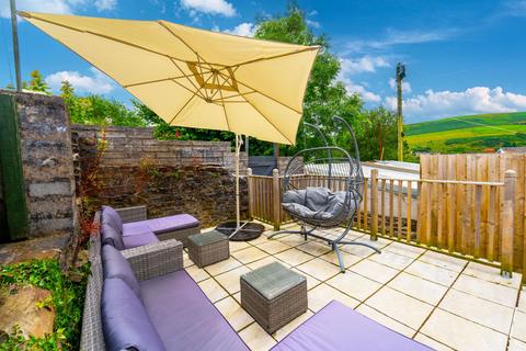 4 Bryngelli Terrace, Abertridwr, Caerphilly, CF83 4FF