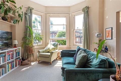 2 bedroom apartment to rent, Palace Road, London, SW2