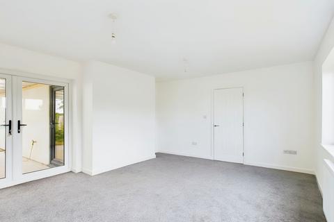 37 Oundle Road, Chesterton, Peterborough, PE7 3UA