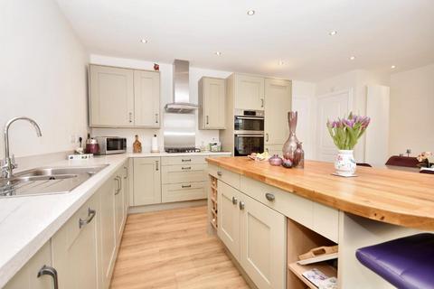 29 Aspen Crescent, Barrow, Clitheroe, BB7 9ZL